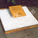 Nr_18_Grabplatte_mit_Umrandung_aus_Stahl