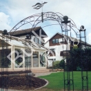 Pavillion aus Eisen ach Maß, offene Form
